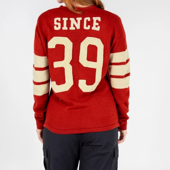 Heroes & Villains Marvel Logo Red Varsity Sweater NWT - Picture 5 of 15